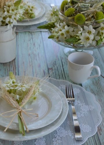 Easter Holiday Table Design