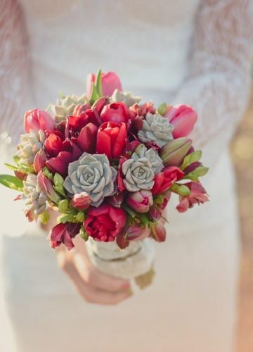 The Complete Guide to Choosing the Perfect Bridal Bouquet